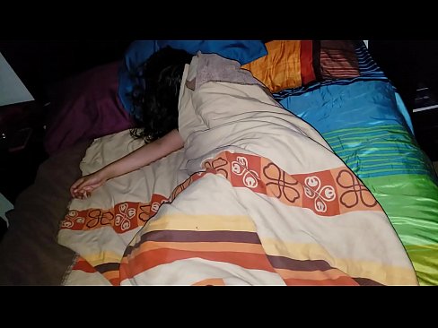 ❤️ 繼子在他年輕的繼母睡覺時責備她。 ❌ 色情 在我們這裡 zh-tw.porn-milf-300.ru ﹏